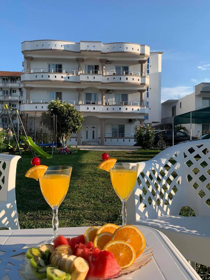 Apartmens Xhenis Lux Ulcinj Exterior photo