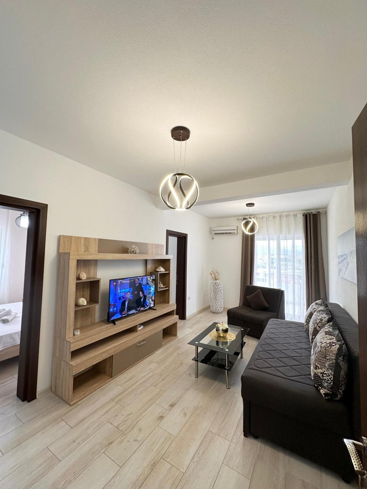 Apartmens Xhenis Lux Ulcinj Exterior photo