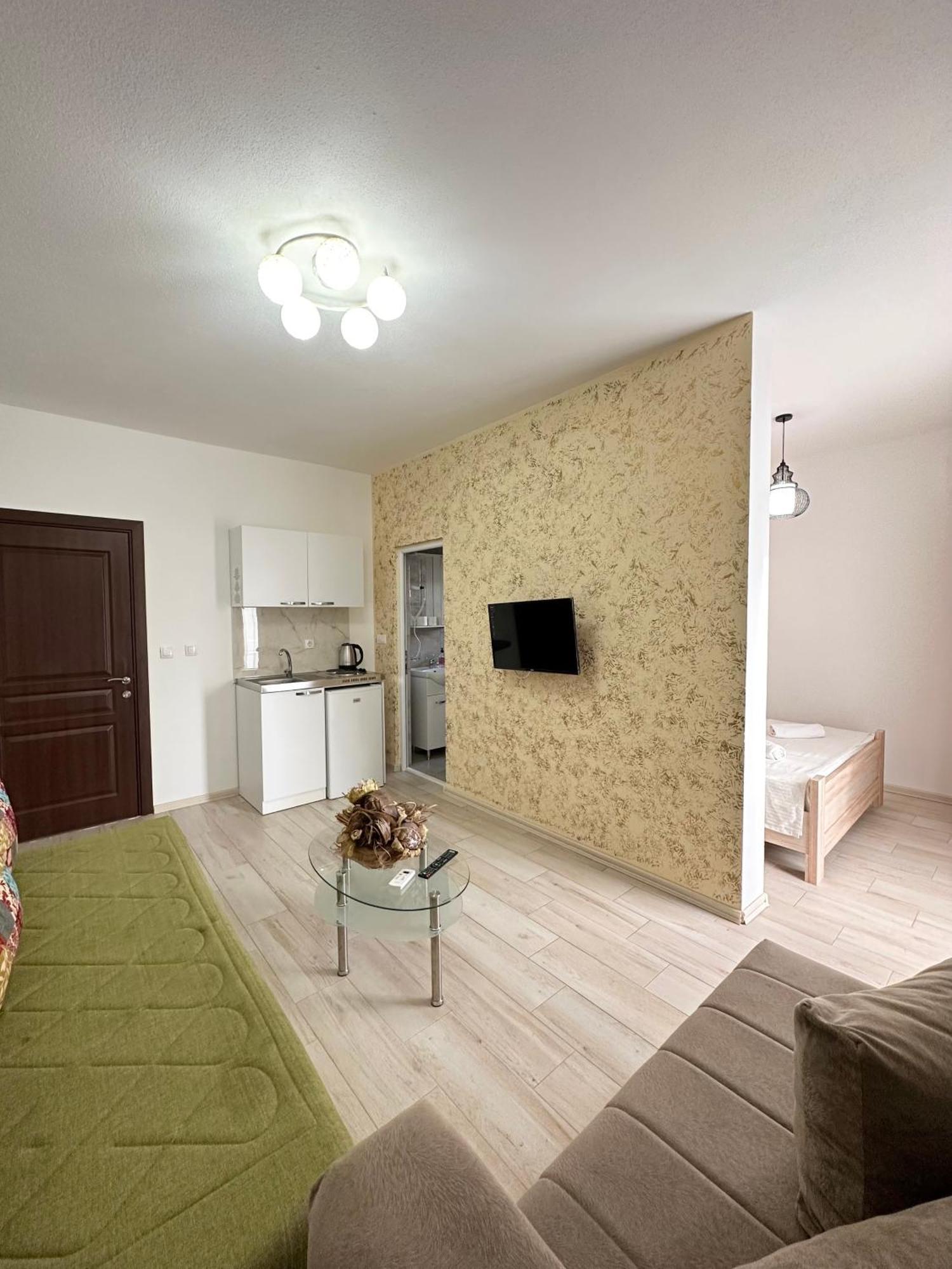 Apartmens Xhenis Lux Ulcinj Exterior photo